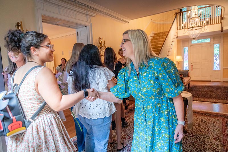 Meredith Students Visiting the Massey House during Student Orientation